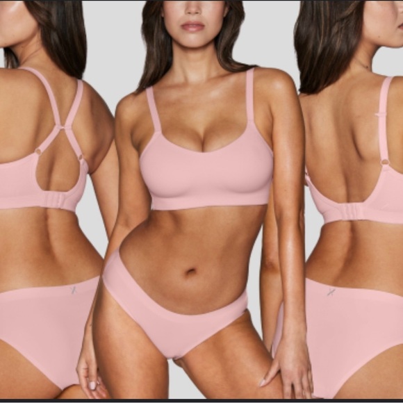 Knix Pink Bralette - pale pink - padding included - Picture 1 of 4